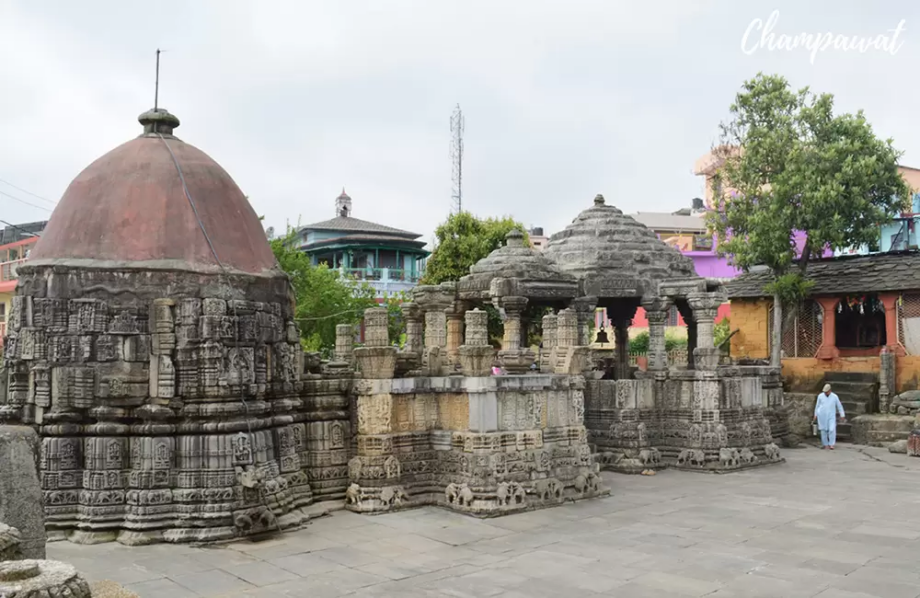 Pantnagar Airport to Champawat Taxi Service