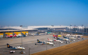 Pantnagar Airport to Indira Gandhi International Airport (IGI) Delhi Taxi Service
