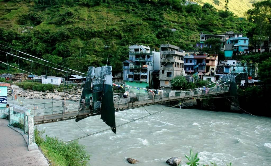Kathgodam to Dharchula Taxi Service